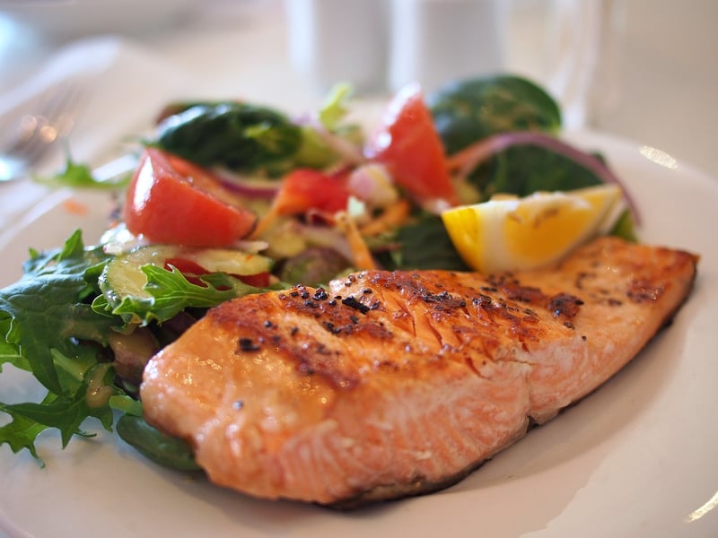 Grilled Salmon with Quinoa